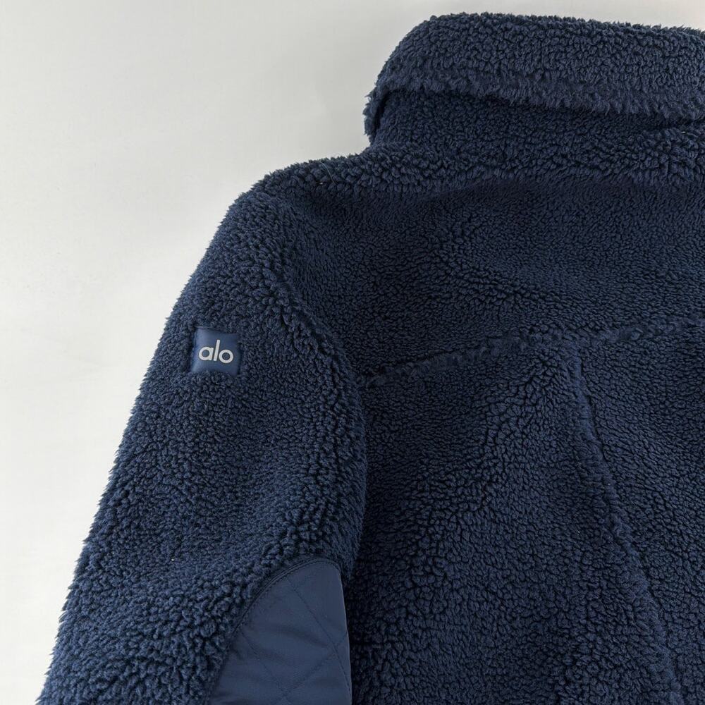 Alo Yoga Unisex Navy Sherpa Edge Shacket Size L - Picture 8 of 10